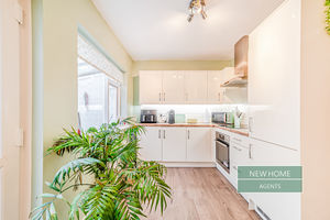 Photo 17- click for photo gallery